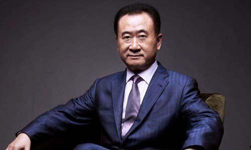 王健林 没有背景,王健林的商业传奇之路