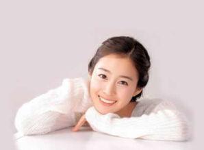 金泰希个人资料,韩国女神的美丽蜕变与辉煌人生