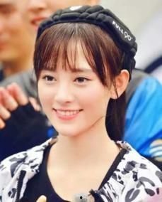 疯狂的麦咭女主播,揭秘游戏背后的魅力人生