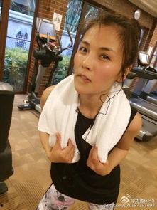 刘涛素颜街拍生活照,真实生活照展现自然美态