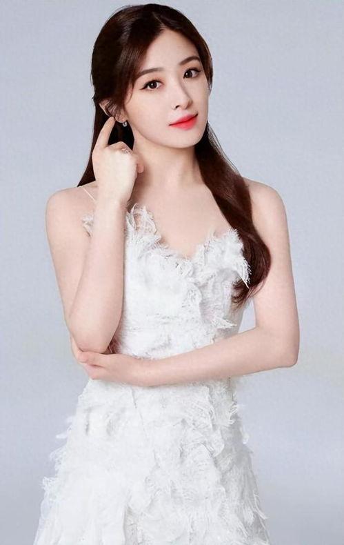 张含韵 明星,璀璨星途，多才多艺的青春偶像